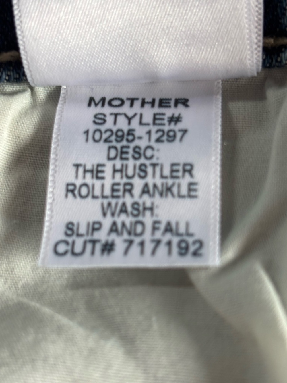 Mother Denim Hustler Roller Jeans in Slip and Fall Wash NWT Brunch Effortless - Picture 12 of 12